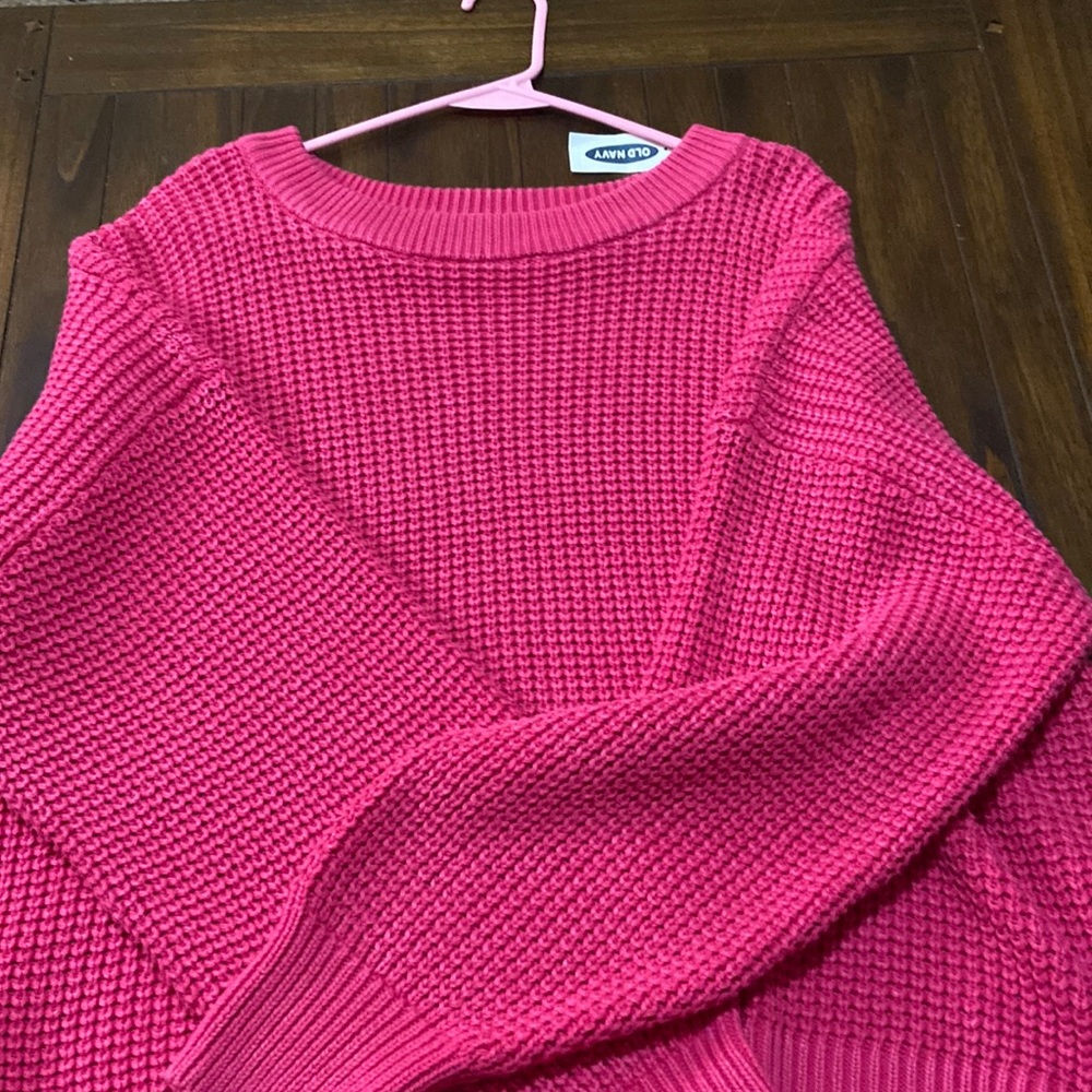 Old navy pink sweater
